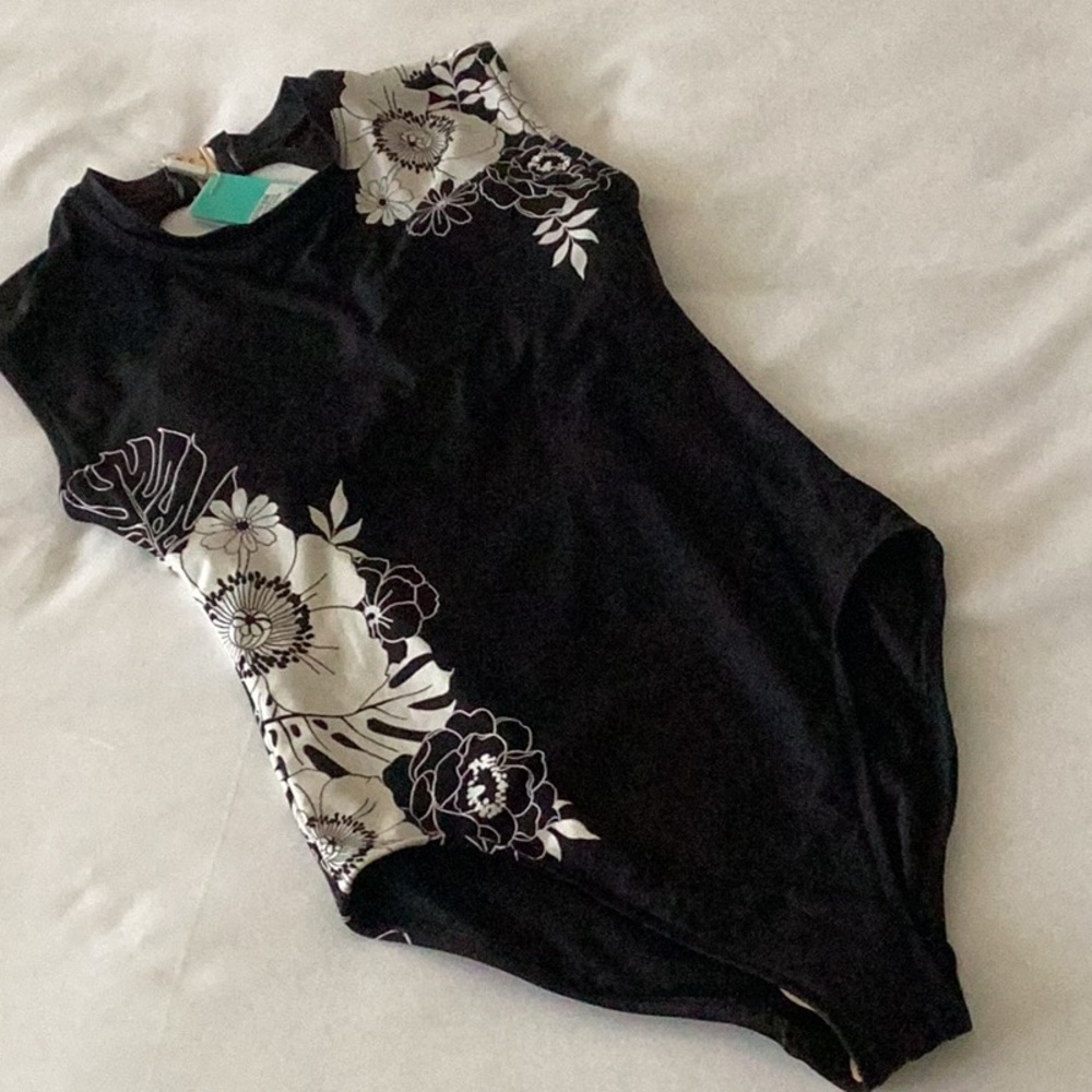 SEAFOLLY SUMMER OF LOVE CAP SLEEVE ONE PIECE SWIMSUIT SIZE 6